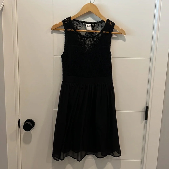 Vero Moda black lace  dress size XS - Picture 2 of 9